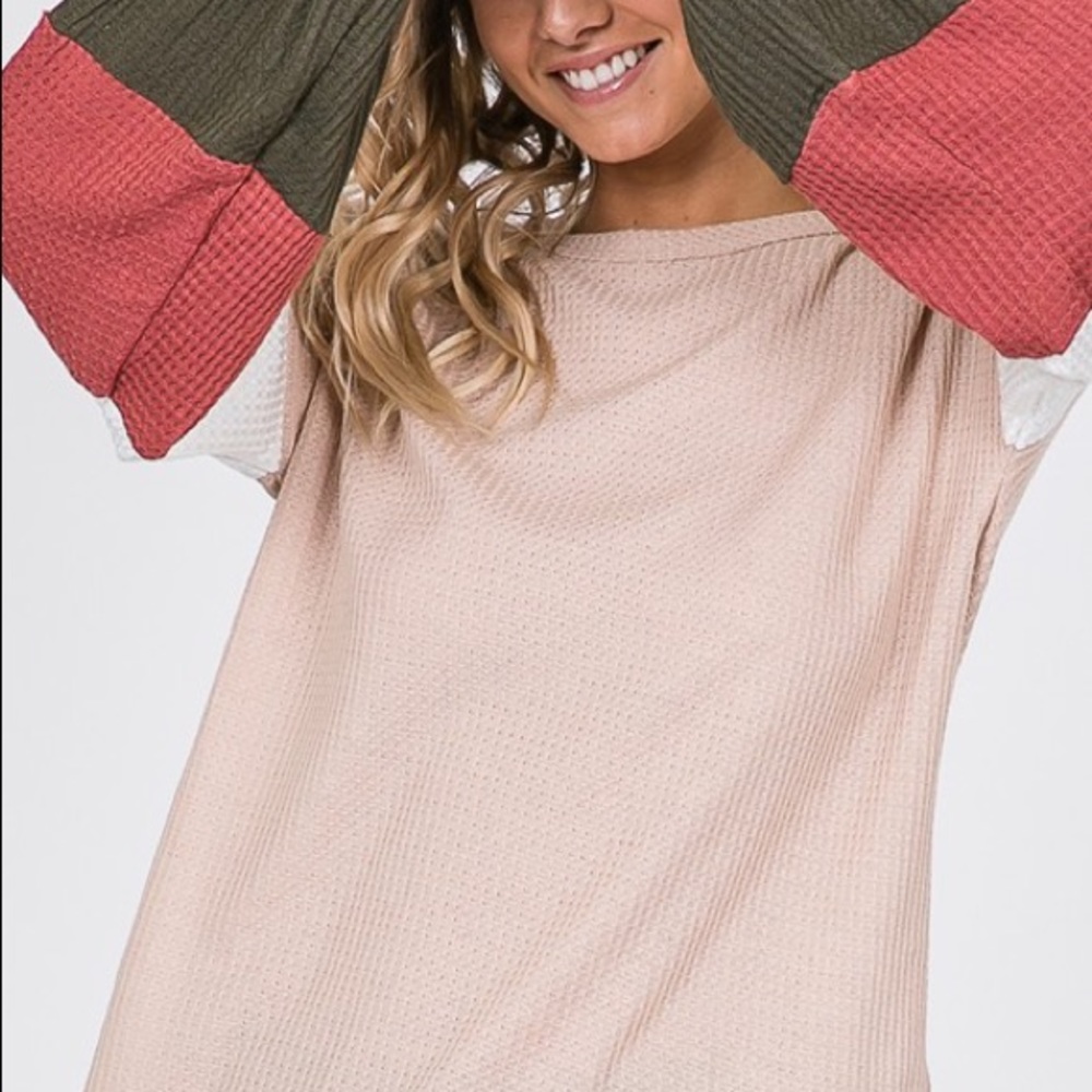 Thermal with Colorblock sleeves